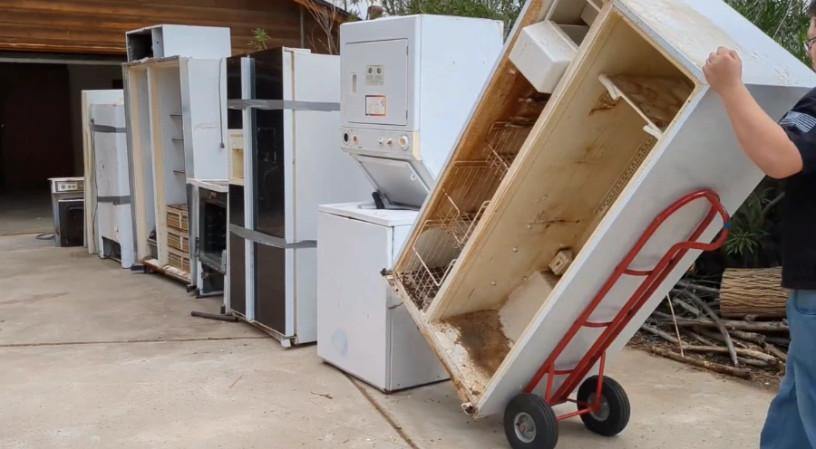 Old appliance removal in Menifee, CA past the free pickup limit